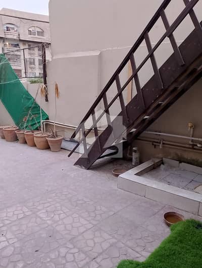 2000 sq ft office available for rent VIP location of shaheede millat road and ameer khusro road.