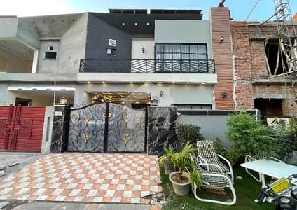Tripple Storey 5 Marla House For sale In Buch Villas Phase 2 - Manik Block Multan