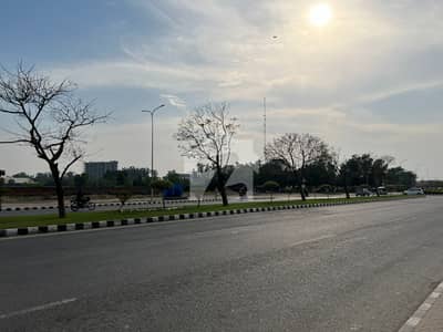 لیک سٹی ۔ سیکٹر ایم ۔ 5 لیک سٹی,رائیونڈ روڈ,لاہور میں 10 مرلہ رہائشی پلاٹ 2.6 کروڑ میں برائے فروخت۔ لیک سٹی ۔ سیکٹر ایم ۔ 5 لیک سٹی,رائیونڈ روڈ,لاہور میں 10 مرلہ رہائشی پلاٹ 2.6 کروڑ میں برائے فروخت۔