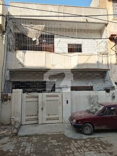 120 Sq. Yds Functional Double-Unit House For Sale 4 Bed, 5 Bath, 2 DD 120 Sq. Yds Functional Double-Unit House For Sale 4 Bed, 5 Bath, 2 DD