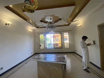 40*80 Double Story House Available For Rent 40*80 Double Story House Available For Rent
