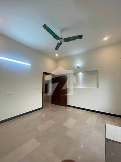 14 Marla / 40x80 House For Rent G-13 14 Marla / 40x80 House For Rent G-13
