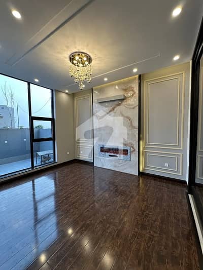 10 Marla Beautiful House Available For Sale Just 1 Mnt Drive From The Main Gate!! 10 Marla Beautiful House Available For Sale Just 1 Mnt Drive From The Main Gate!!