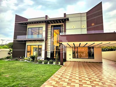 50 Marla House Available For Sale In Bahria Town Overseas Block