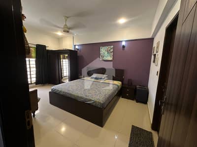 5 rooms super appartment in "Rao & Israr heights on 1st floor corner 5 rooms super appartment in "Rao & Israr heights on 1st floor corner