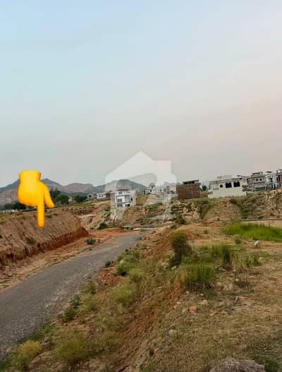 واپڈا ٹاؤن اسلام آباد سی ۔ 19,اسلام آباد میں 10 مرلہ رہائشی پلاٹ 45.0 لاکھ میں برائے فروخت۔