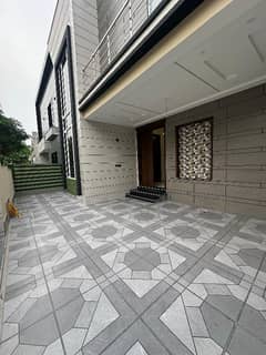 Wapda City - Block B House Sized 10 Marla Is Available Wapda City - Block B House Sized 10 Marla Is Available