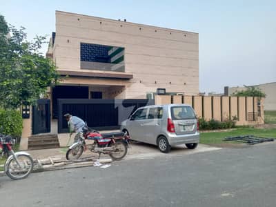 One Kanal Elegant House For Rent DHA Phase 6 Lahore Near to Raya Golf