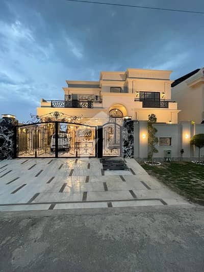 1 Kanal Most Luxurious Royal Spanish House Available For Sale At Prime Location
