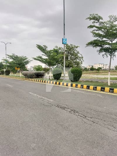 ڈی ایچ اے 11 رہبر سیکٹر 4 ۔ بلاک کیو ڈی ایچ اے 11 رہبر سیکٹر 4,ڈی ایچ اے 11 رہبر,لاہور میں 10 مرلہ رہائشی پلاٹ 1.35 کروڑ میں برائے فروخت۔ ڈی ایچ اے 11 رہبر سیکٹر 4 ۔ بلاک کیو ڈی ایچ اے 11 رہبر سیکٹر 4,ڈی ایچ اے 11 رہبر,لاہور میں 10 مرلہ رہائشی پلاٹ 1.35 کروڑ میں برائے فروخت۔