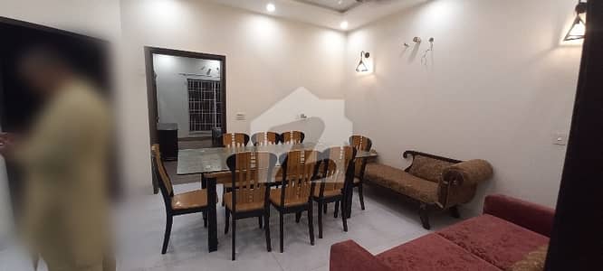 Brand New Facing Park 8 Marla Upper Portion Available For Rent