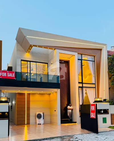 3 Years Installments Plan 10 Marla Brand New House For Sale In Park View City