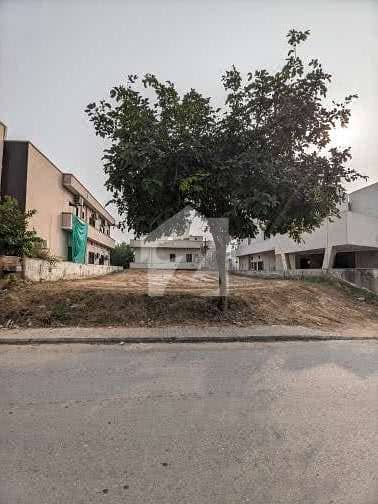 ڈی ایچ اے ڈیفینس فیز 5 ڈی ایچ اے ڈیفینس,اسلام آباد میں 1 کنال رہائشی پلاٹ 3.85 کروڑ میں برائے فروخت۔ ڈی ایچ اے ڈیفینس فیز 5 ڈی ایچ اے ڈیفینس,اسلام آباد میں 1 کنال رہائشی پلاٹ 3.85 کروڑ میں برائے فروخت۔