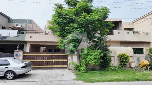 10 Marla House Ideally Situated In Askari 10 10 Marla House Ideally Situated In Askari 10