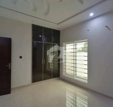 5 Marla House For sale In Beautiful Nasheman-e-Iqbal Phase 2