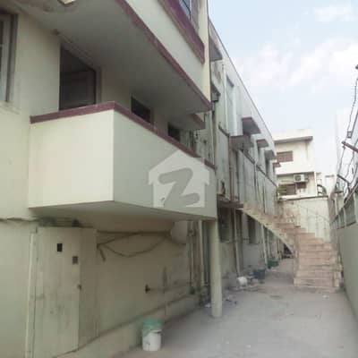 Prime Location 1000 Square Yards House For sale Is Available In Federal B Area - Block 4 Prime Location 1000 Square Yards House For sale Is Available In Federal B Area - Block 4