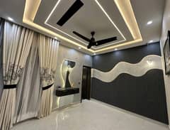1 Kanal Spacious House Available In Bahria Town - Sector C For rent