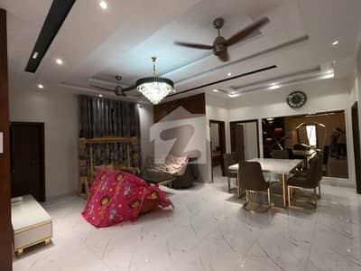 Brand New Luxurious 1st Floor Portion With Roof Fully Furnished 300 Sq Yards With 15 Kw Solar Installed