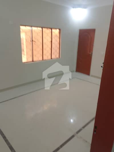This Is Your Chance To Buy Lower Portion In Gulshan-E-Iqbal - Block 10 Karachi