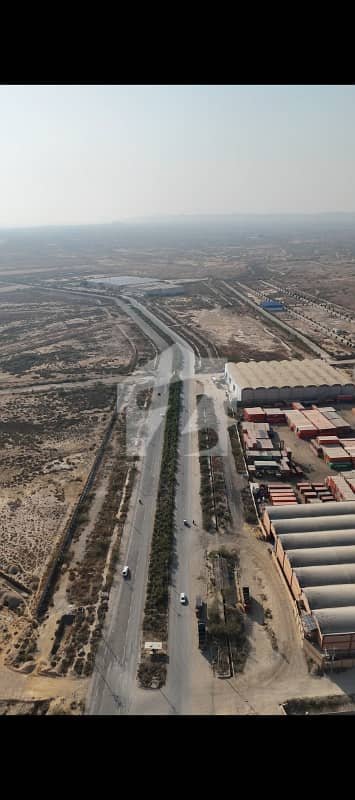 Ready To Buy A Prime Location 400 Square Yards Industrial Park With All Basic Amentias In Karachi