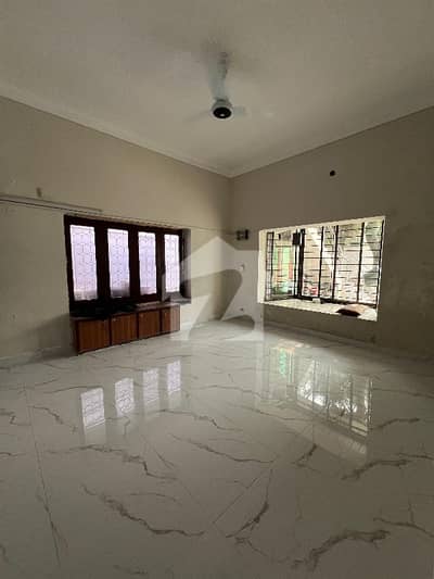 Brand New 12 Marla House 5. Bed Available For Rent Hot Location Of Muslim Town