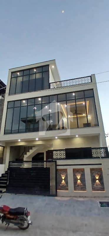 i/11/2 Brand new house for sale