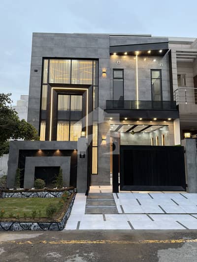 5 Marla Ultra Modern Luxury House Available For Sale in B Block Citi Housing Sialkot