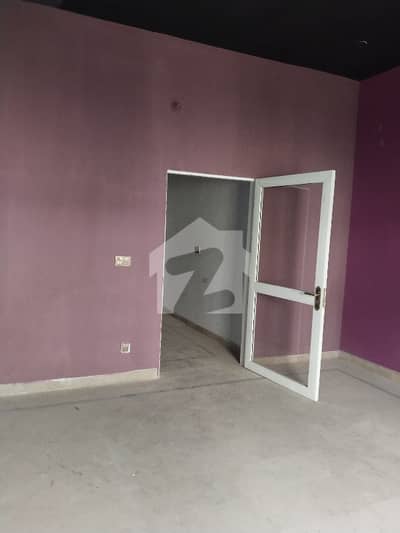 A 450 Square Feet Room Located In Model Town Is Available For rent