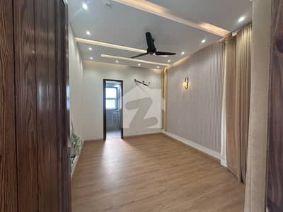 10 Marla House For Rent