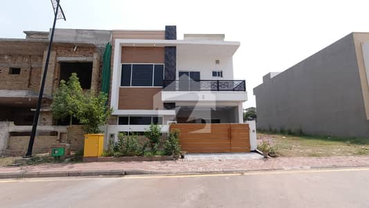 BRAND NEW HOUSE IS AVAILABLE FOR SALE IN SECTOR C3 ROAD 10 BAHRIA ENCLAVE ISLAMABAD