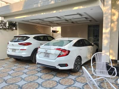 ڈی ایچ اے فیز 6 - بلاک ایف فیز 6,ڈیفنس (ڈی ایچ اے),لاہور میں 5 کمروں کا 1 کنال مکان 8.7 کروڑ میں برائے فروخت۔