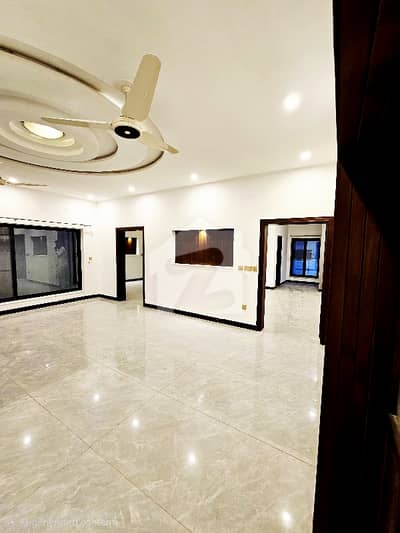 14 Marla New Ground Floor Available For Rent in G-14/4