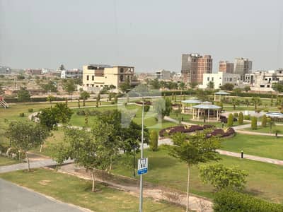 ڈی ایچ اے فیز 1 ڈی ایچ اے ڈیفینس,ملتان میں 1 کنال رہائشی پلاٹ 85.0 لاکھ میں برائے فروخت۔ ڈی ایچ اے فیز 1 ڈی ایچ اے ڈیفینس,ملتان میں 1 کنال رہائشی پلاٹ 85.0 لاکھ میں برائے فروخت۔