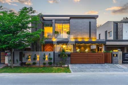 1 Kanal Luxury Designer Bungalow For Sale | Modern Architecture & Premium Finishes