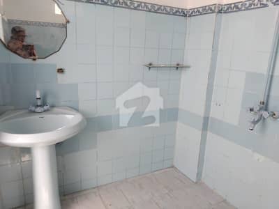 sweet water 24 hours rcc second floor roof airy near Akbar masjid qauiedeen Rd
