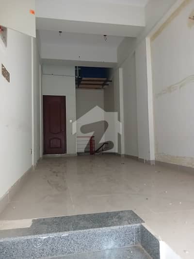 Slightly Used Shop For Rent