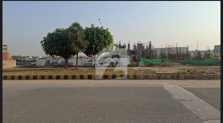 ڈی ایچ اے ڈیفینس فیز 5 ڈی ایچ اے ڈیفینس,اسلام آباد میں 1 کنال رہائشی پلاٹ 4.5 کروڑ میں برائے فروخت۔ ڈی ایچ اے ڈیفینس فیز 5 ڈی ایچ اے ڈیفینس,اسلام آباد میں 1 کنال رہائشی پلاٹ 4.5 کروڑ میں برائے فروخت۔