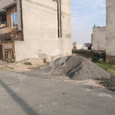 3 Marla Plot for sale Hot Loaction Al Rahman Gardan phase 2