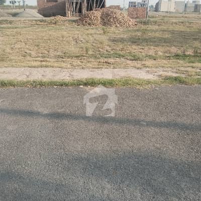 R Block Facing Park 5 Marla plot for sale Al Rahman Gardan phase 2