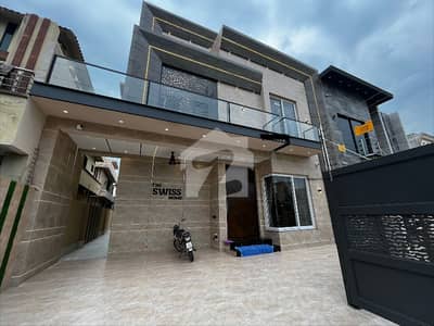 10 Marla Beautiful Brand New Double Storey Designer's House For Sale On 80 Ft Road In Central Park Lahore 10 Marla Beautiful Brand New Double Storey Designer's House For Sale On 80 Ft Road In Central Park Lahore
