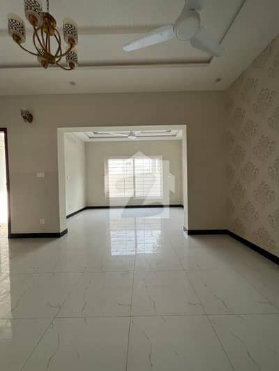 Sector H 5 Marla Boulevard House Excellent Construction Quality Sun facing House Available for Sale Sector H 5 Marla Boulevard House Excellent Construction Quality Sun facing House Available for Sale