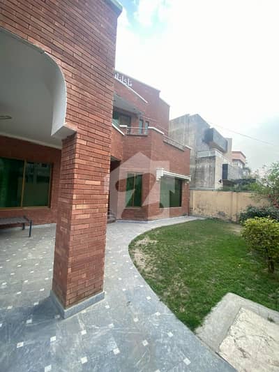 1 Kanal Fully Furnished Lower Portion For Rent In Pia Housing Society