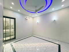 7 Marla House Available For Rent In Lake City