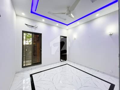 7 Marla Brand New Luxury House Available For Rent In Lake City
