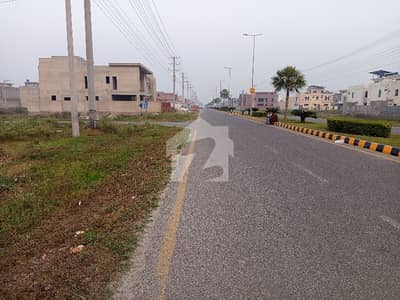 Get An Attractive Good Location Residential Plot In Gujranwala Under Rs. 19500000