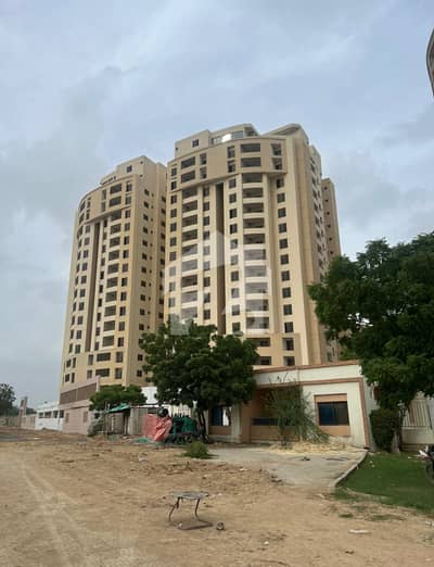 گلزارِ ہجری سکیم 33,کراچی میں 3 کمروں کا 8 مرلہ فلیٹ 2.0 کروڑ میں برائے فروخت۔