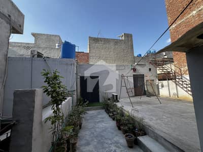 چونگی امر سدھو لاہور میں 3 کمروں کا 7 مرلہ مکان 1.45 کروڑ میں برائے فروخت۔ چونگی امر سدھو لاہور میں 3 کمروں کا 7 مرلہ مکان 1.45 کروڑ میں برائے فروخت۔