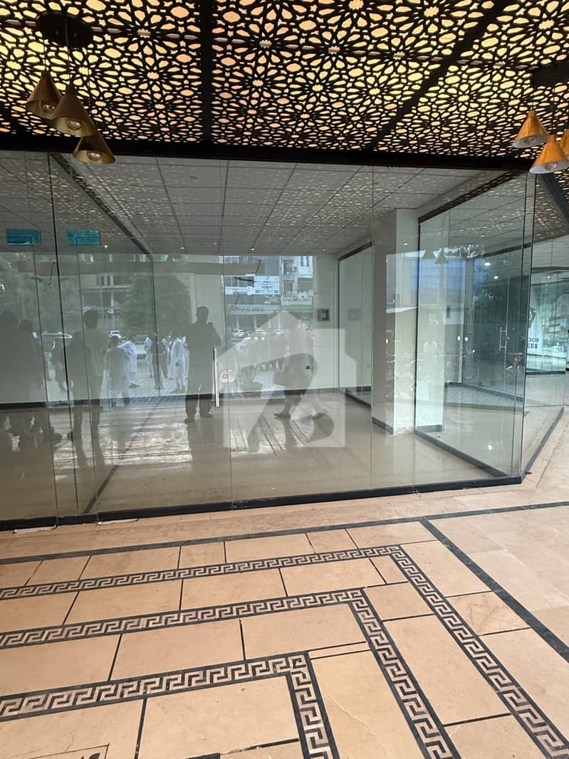 Brand new commercial shop Brand new commercial shop