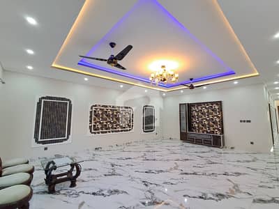 1 Kanal Ground Portion For Rent In Bahria Town Phase 8 Block A | 3 Bed | Servant Quarter | Prime Location