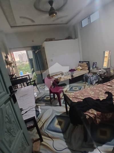 Running Girls Hostel For Rent